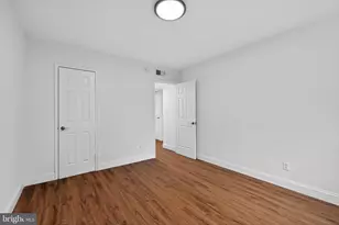 3053 Patrick Henry Dr, Falls Church, VA 22044 - Photo 8