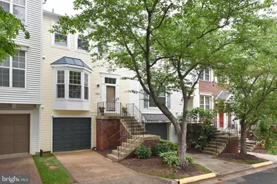 5843 Wye Oak Commons Court #39, Burke, VA 22015 - Photo 2