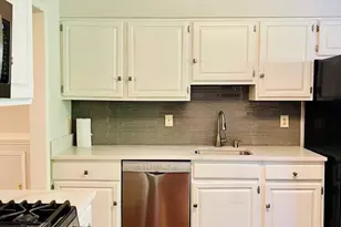7743 Jewelweed Ct, Springfield, VA 22152 - Photo 2