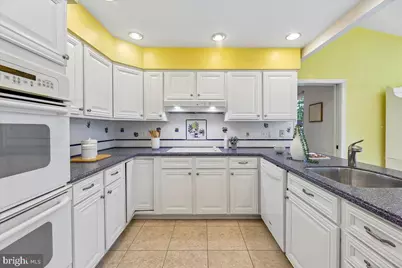 9804 Dansk Court, Fairfax, VA 22032 - Photo 12