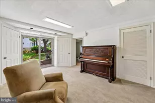 9804 Dansk Ct, Fairfax, VA 22032 - Photo 46