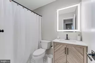 213 Commons Dr NW, Vienna, VA 22180 - Photo 24