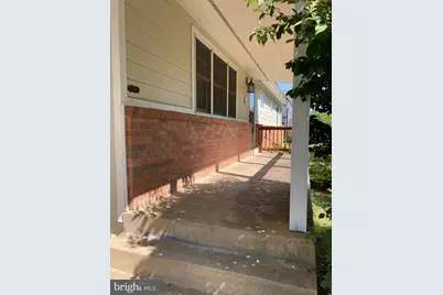 852 Constellation Drive, Great Falls, VA 22066 - Photo 2