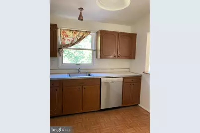 852 Constellation Drive, Great Falls, VA 22066 - Photo 8