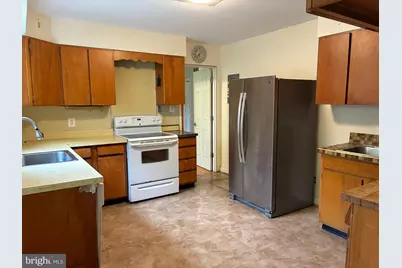 6501 Terry Drive, Springfield, VA 22150 - Photo 4