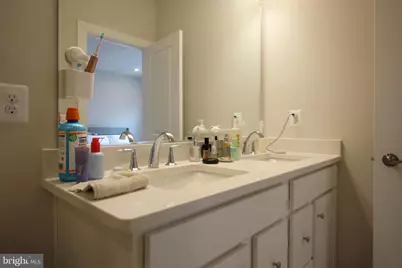 2107 Acadia Road, Herndon, VA 20170 - Photo 28