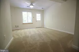 8070 Grandview Ct, Springfield, VA 22153 - Photo 22