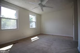 8070 Grandview Ct, Springfield, VA 22153 - Photo 16