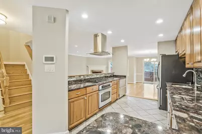 6366 Brampton Court, Alexandria, VA 22304 - Photo 6