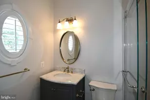 7808 Southdown Rd, Alexandria, VA 22308 - Photo 84