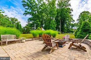 7003 Terrace Ct, Annandale, VA 22003 - Photo 32