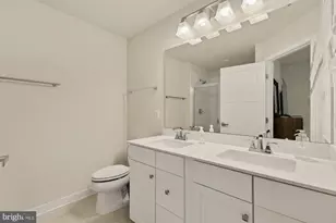 7831 Francis Dickens Ln, Annandale, VA 22003 - Photo 40
