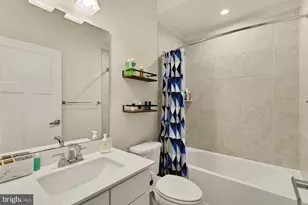 7831 Francis Dickens Ln, Annandale, VA 22003 - Photo 42