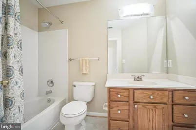 11551 Laurel Lake Square, Fairfax, VA 22030 - Photo 24
