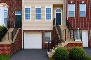 6106 Early Autumn Dr, Centreville, VA 20120 - Photo 1