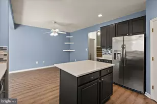 6708 Ordsall St, Alexandria, VA 22315 - Photo 4