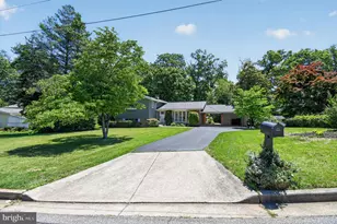 8815 Beauchamp Dr, Alexandria, VA 22309 - Photo 2