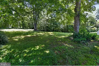 8815 Beauchamp Drive, Alexandria, VA 22309 - Photo 6