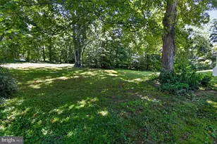 8815 Beauchamp Dr, Alexandria, VA 22309 - Photo 6