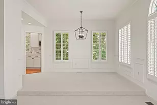 1539 Kingstream Cir, Herndon, VA 20170 - Photo 10