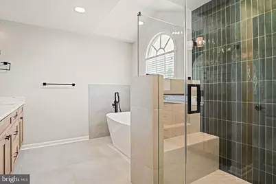1539 Kingstream Circle, Herndon, VA 20170 - Photo 30