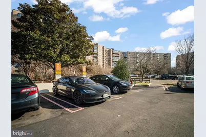 8360 Greensboro Drive #102, McLean, VA 22102 - Photo 24