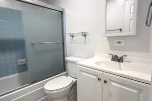 3318 Woodburn Village Dr, Annandale, VA 22003 - Photo 12