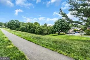 9636 Westport Ln, Burke, VA 22015 - Photo 44