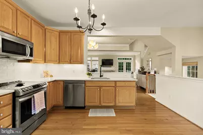 9151 Silvershadow Court, Lorton, VA 22079 - Photo 8