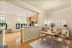 9151 Silvershadow Ct, Lorton, VA 22079 - Photo 12