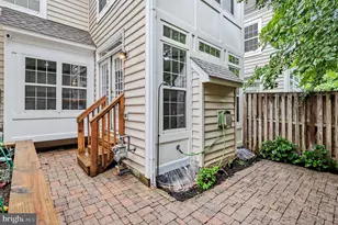 5728 Governors Pond Cir, Alexandria, VA 22310 - Photo 34