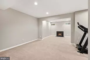 5728 Governors Pond Cir, Alexandria, VA 22310 - Photo 22