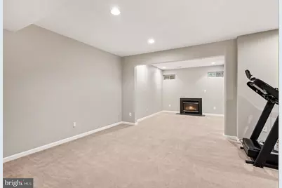 5728 Governors Pond Circle, Alexandria, VA 22310 - Photo 36