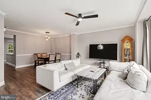5728 Governors Pond Cir, Alexandria, VA 22310 - Photo 8
