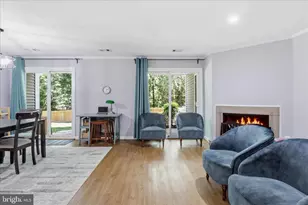 12918 Grays Pointe Rd, Fairfax, VA 22033 - Photo 6