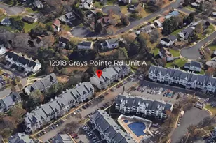12918 Grays Pointe Rd, Fairfax, VA 22033 - Photo 2