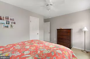 12035 Lake Newport Rd, Reston, VA 20194 - Photo 30