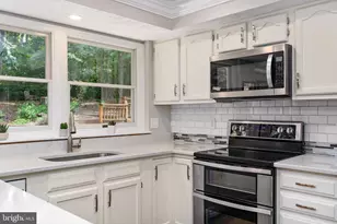 12035 Lake Newport Rd, Reston, VA 20194 - Photo 20