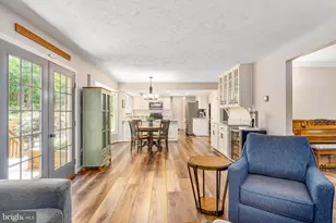 12035 Lake Newport Rd, Reston, VA 20194 - Photo 16
