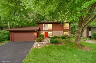 4227 Elizabeth Ln, Annandale, VA 22003 - Photo 2