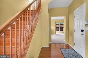 4707 Lauriefrost Ct, Alexandria, VA 22309 - Photo 4
