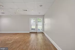 15218 Sovereign Pl, Chantilly, VA 20151 - Photo 28