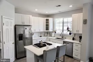 8275 Shannons Landing Way, Lorton, VA 22079 - Photo 2