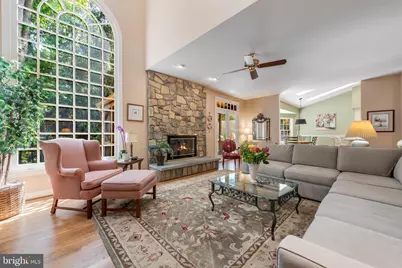 2028 Spring Branch Drive, Vienna, VA 22181 - Photo 12