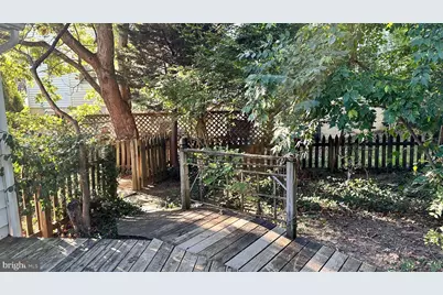 8334 Idylwood Road, Vienna, VA 22182 - Photo 4