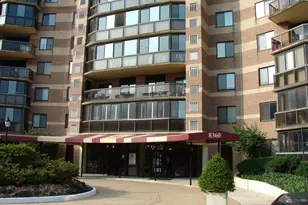 8360 Greensboro Dr, McLean, VA 22102 - Photo 16