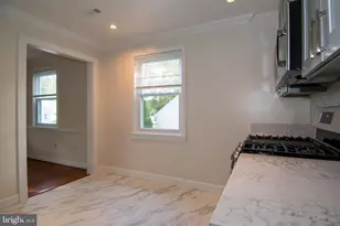 6733 Gouthier Rd, Falls Church, VA 22042 - Photo 10