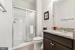 8934 Hubbard Way, Lorton, VA 22079 - Photo 16