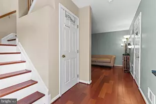 4619 Deerwatch Dr, Chantilly, VA 20151 - Photo 6