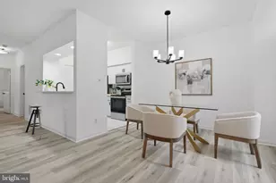 12212 Fort Buffalo Cir, Fairfax, VA 22033 - Photo 10